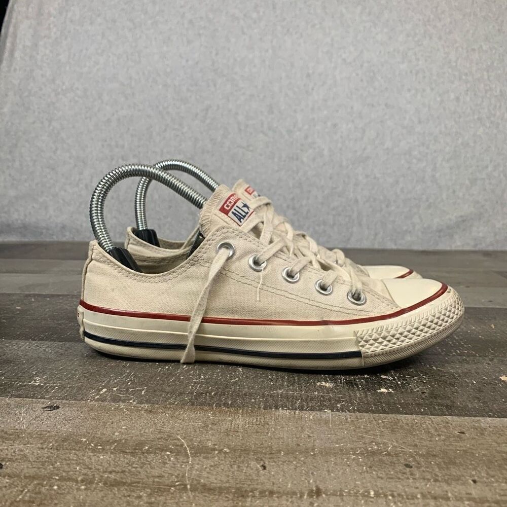 Converse Allstar Women Size 6 Low Top Canvas Sneakers White Tennis Shoes Lace Up